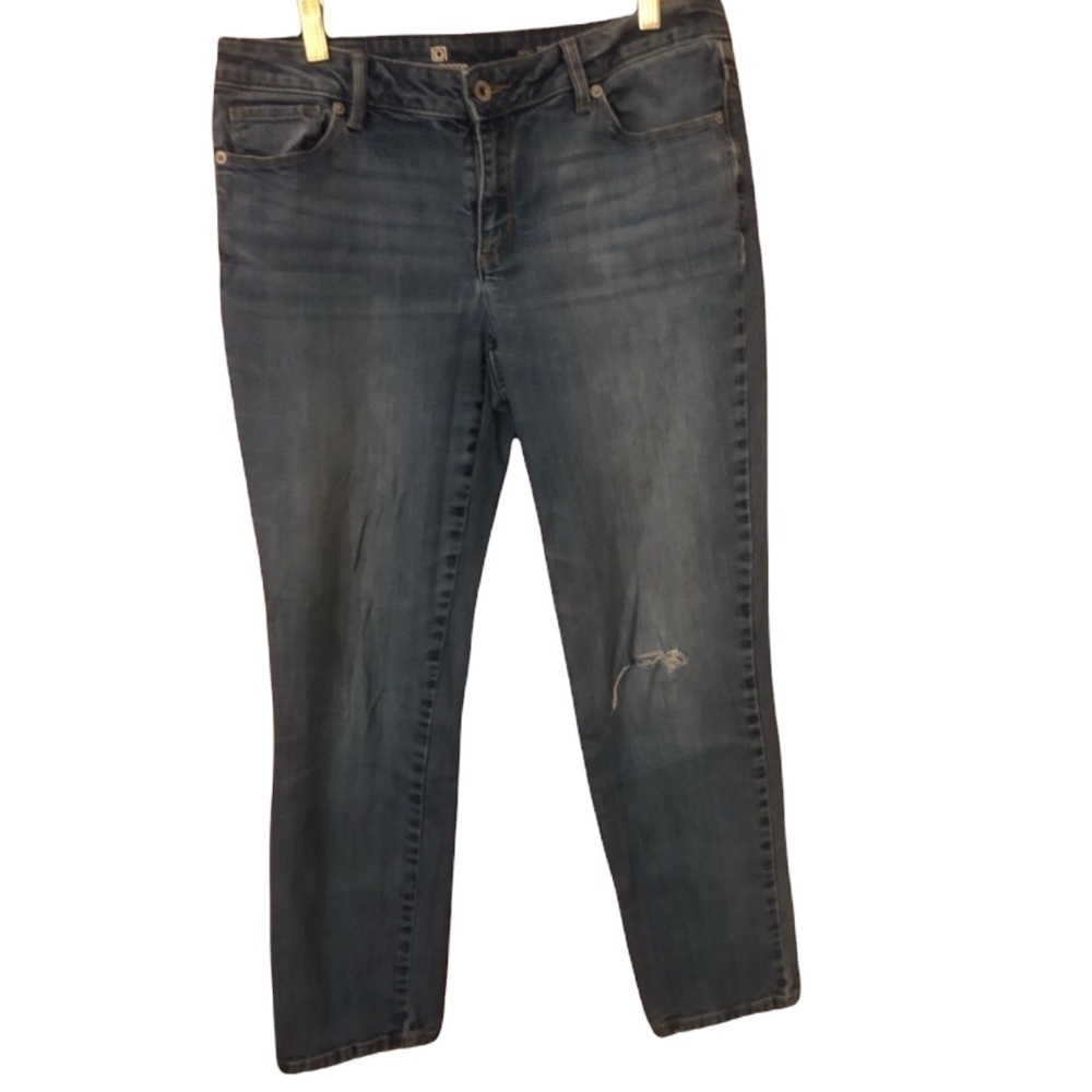 vintage Liz Claiborne med dark blue denim Boyfriend jeans
on Trend Style